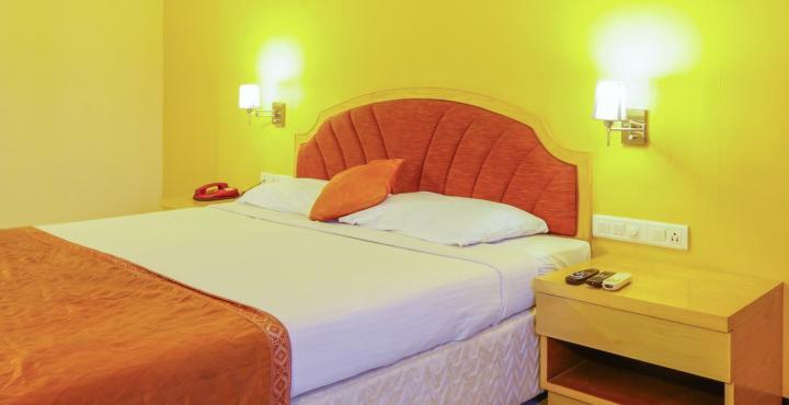 Aj International Hotel Bangalore Bagian luar foto